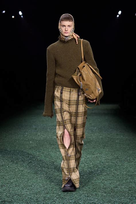 pantaloni a quadri burberry